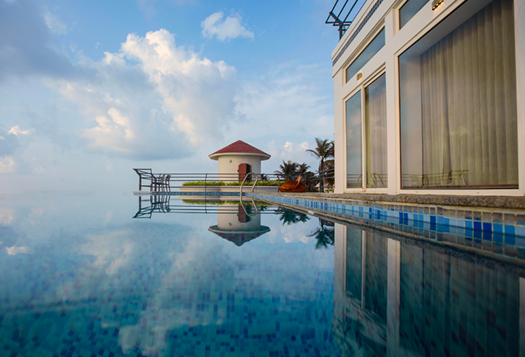 Elegant villa venue for intimate weddings and destination celebration